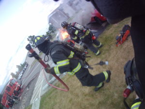 Positioning the charged line prior to extinguishment. 